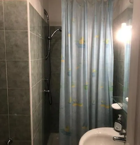 Avec Piscine Apartmán Linguizzetta